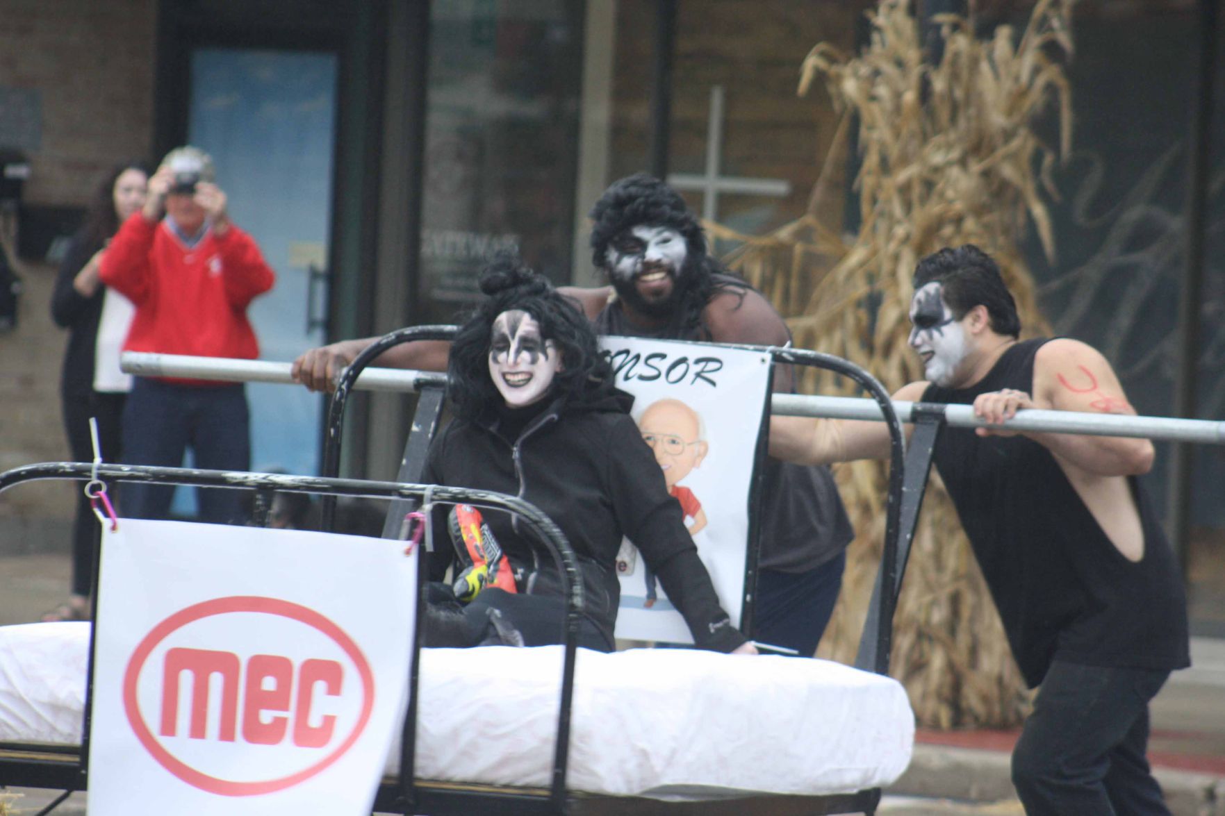 Audubon Days Bed Races